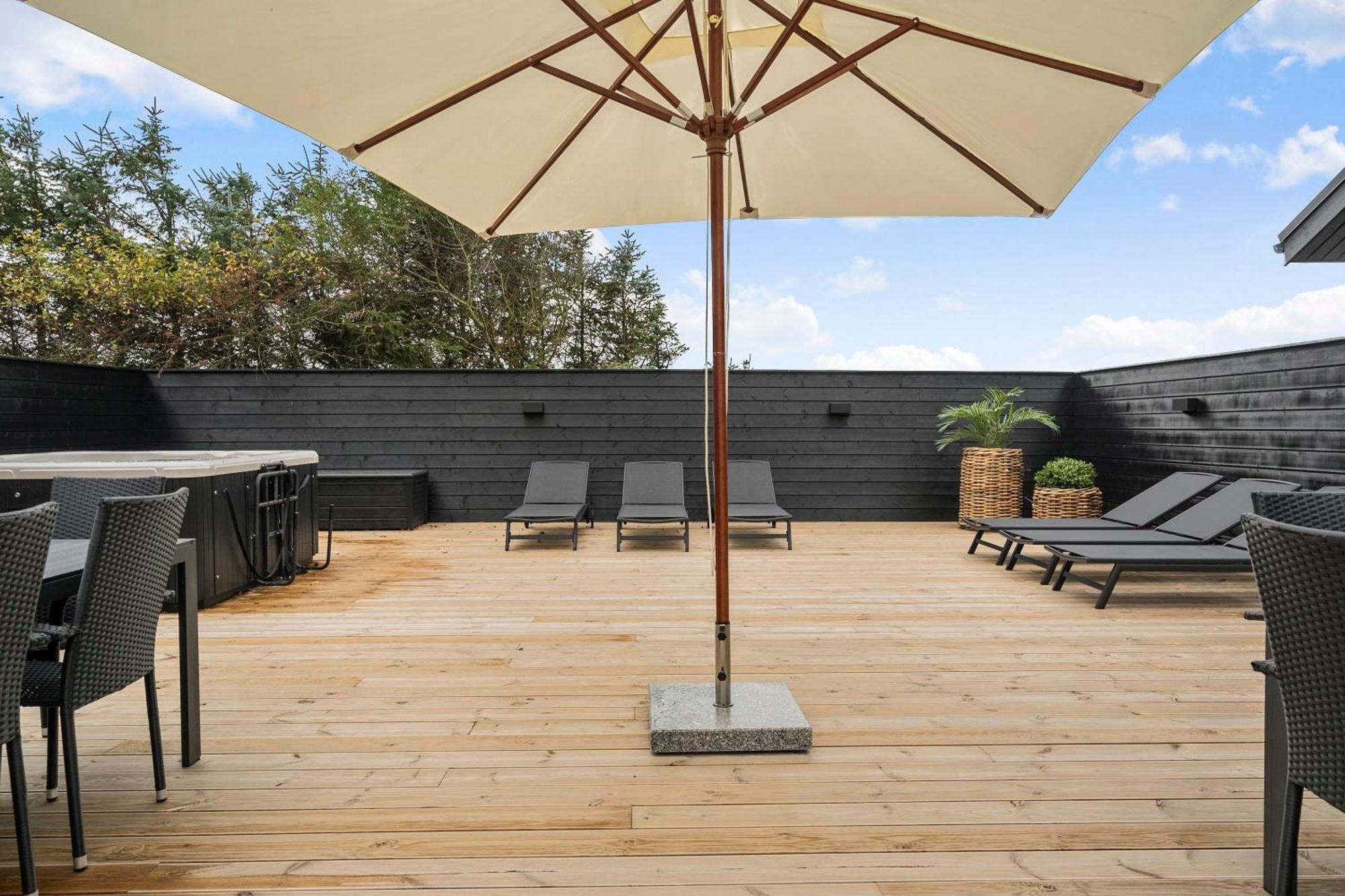 Exclusive Pool And Activity House For 30 People -1002 Villa Ringkobing Exterior photo